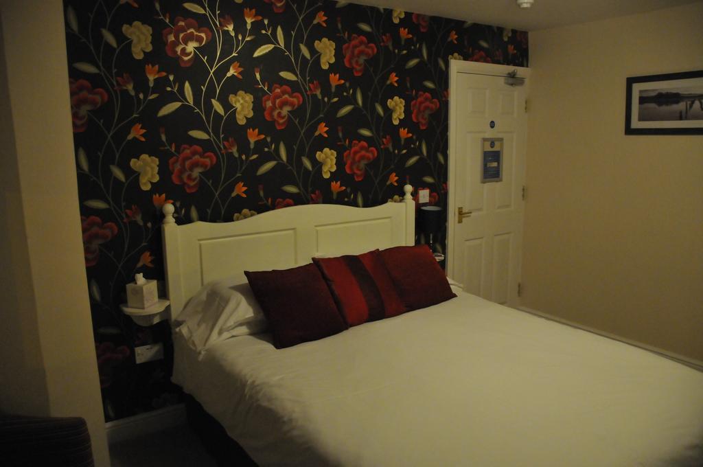 The Sydney Arms 3*